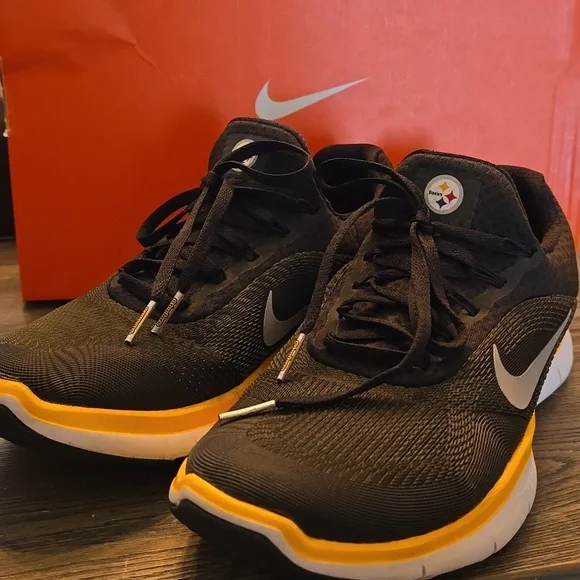 Steelers Nike Free Trainer v7 NFL Shoes Sz